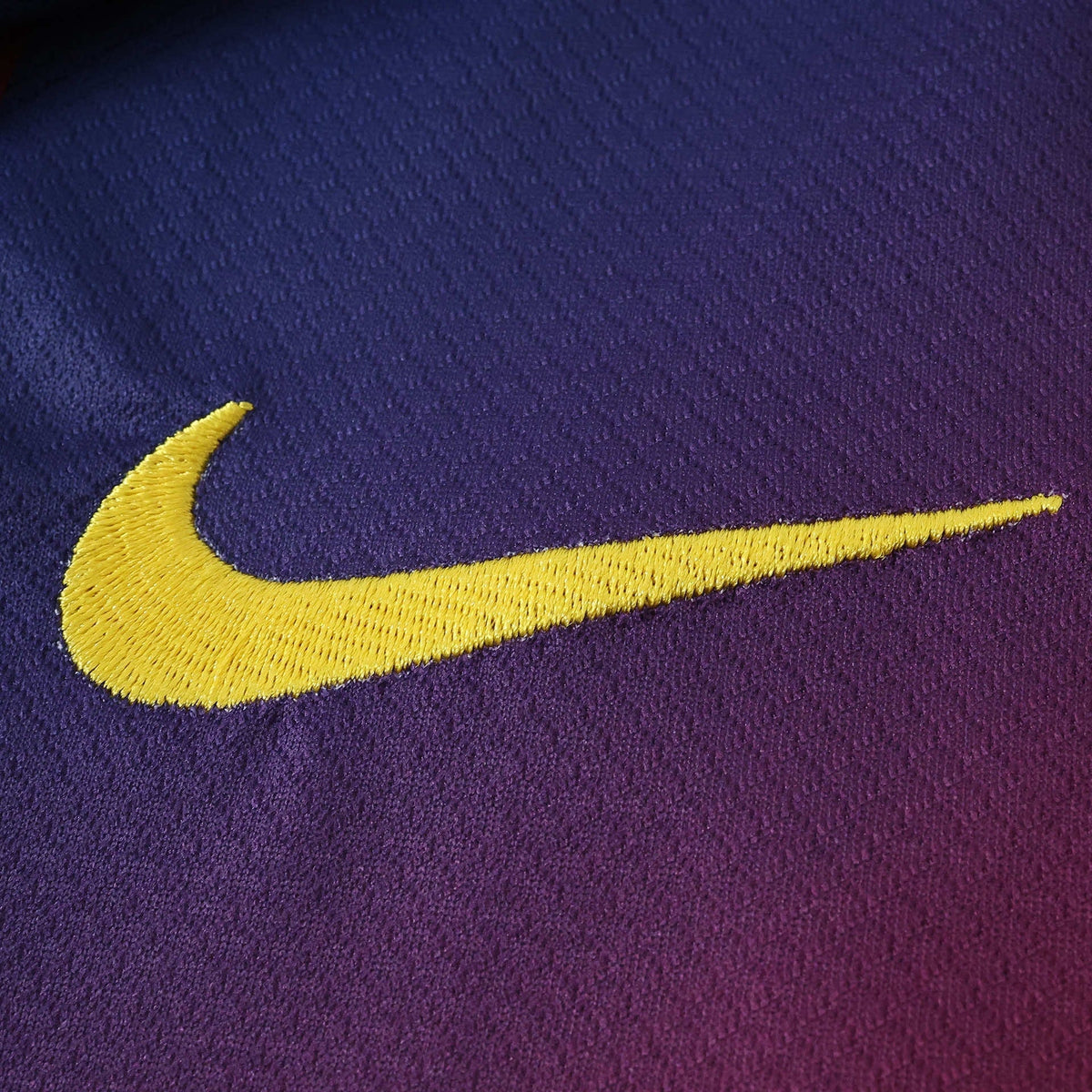 Barcelona Home Women's Jersey 2025/26 - Yellow Bubble Logo - photo 5