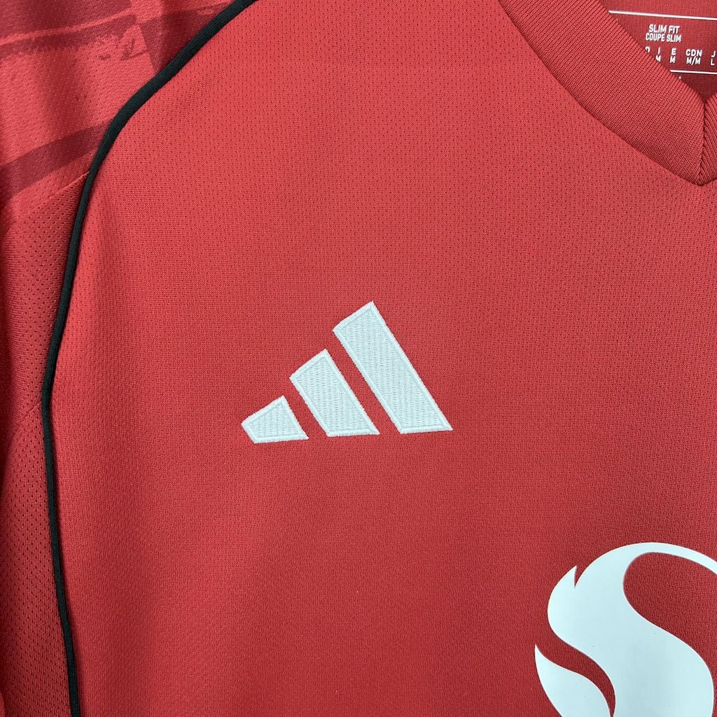 Manchester United Home Jersey 2025/26 - photo 6