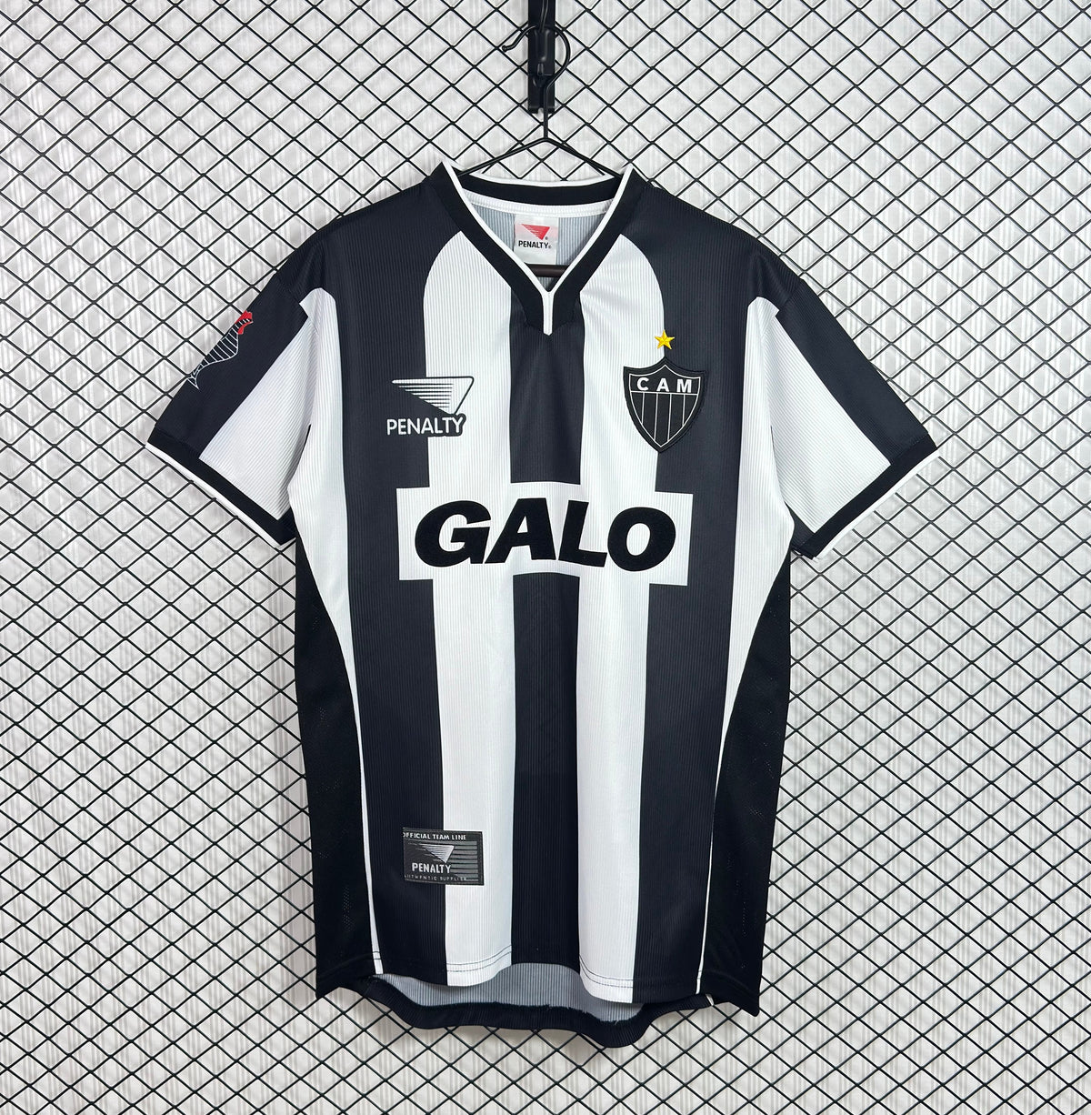 Atlético Mineiro Retro Jersey 2000 - photo 3